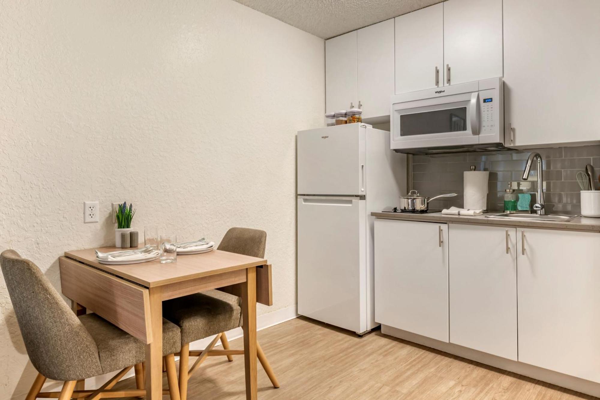 Intown Suites Extended Stay Select Orlando Fl - Ucf Alafaya 외부 사진